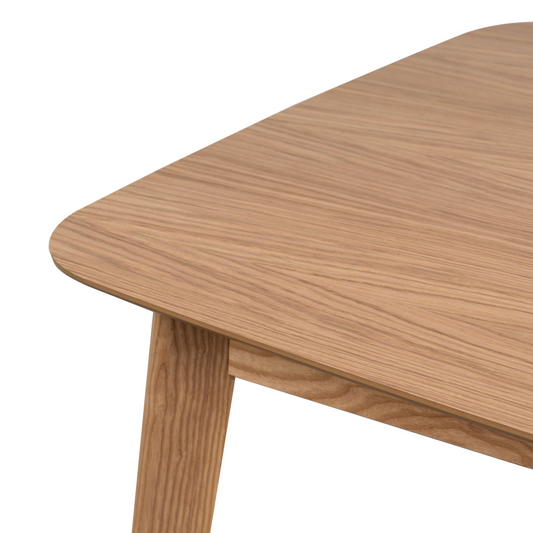 Mesa extensible de roble Cáprica