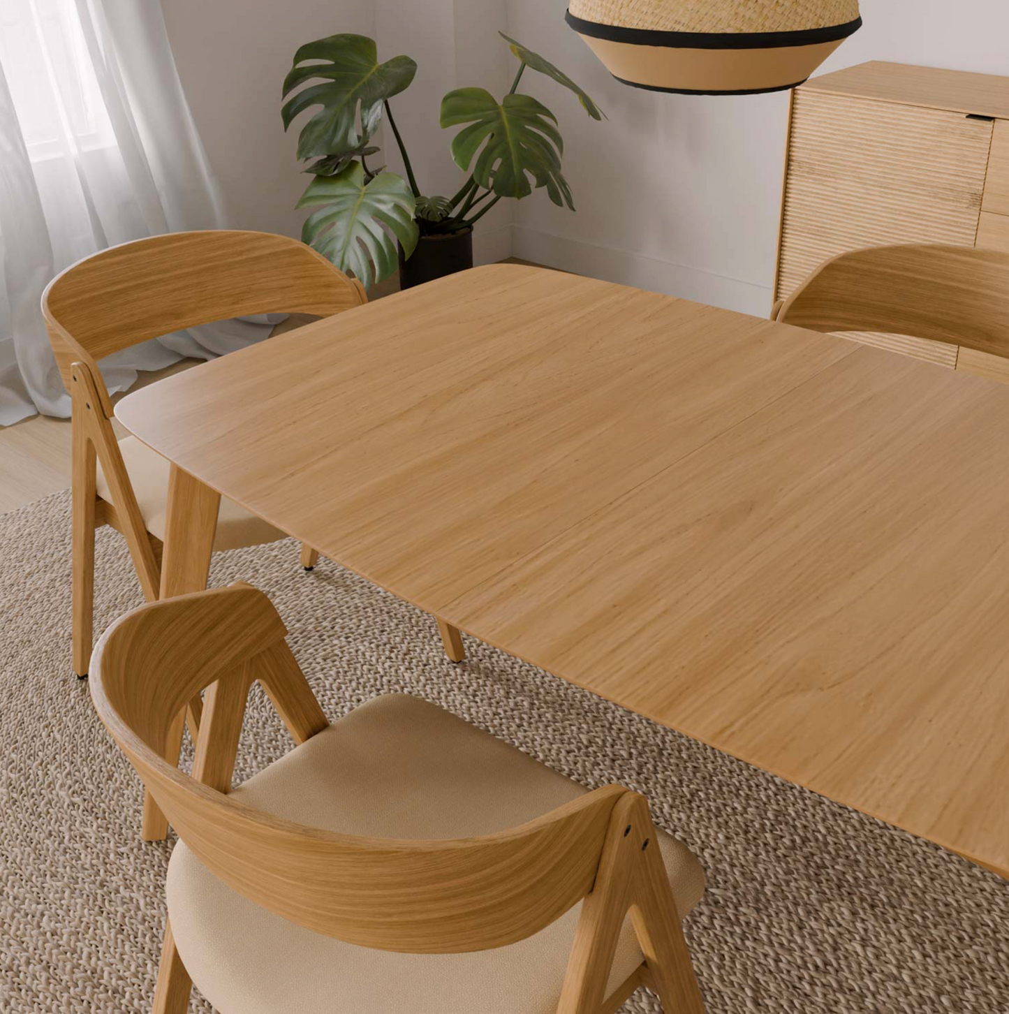 Mesa extensible de roble Cáprica